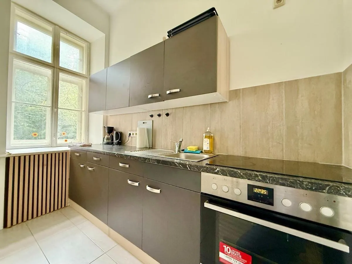 80 M2 Stylish & Calm Apartment With Free Parking Vienna Austria